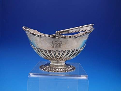Londra 1761 Gürcü Tarzı İngiliz Gümüş Yivli şekerlik (4310)