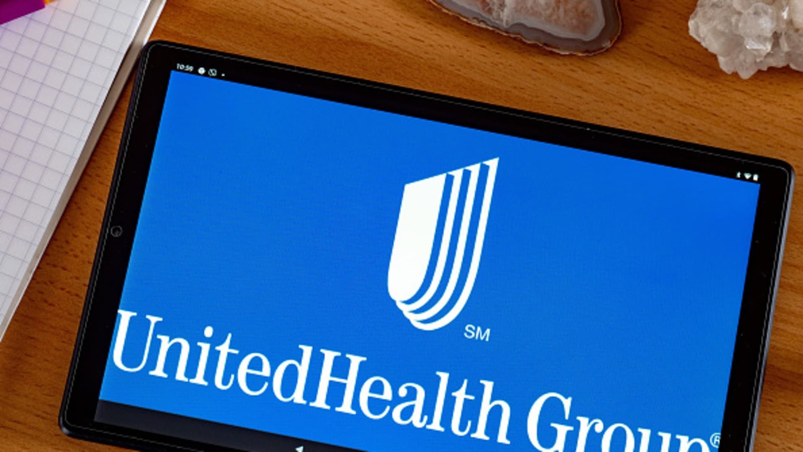 UnitedHealth прогнозирует прибыль в 2025 году ниже оценок Стрит, акции падают