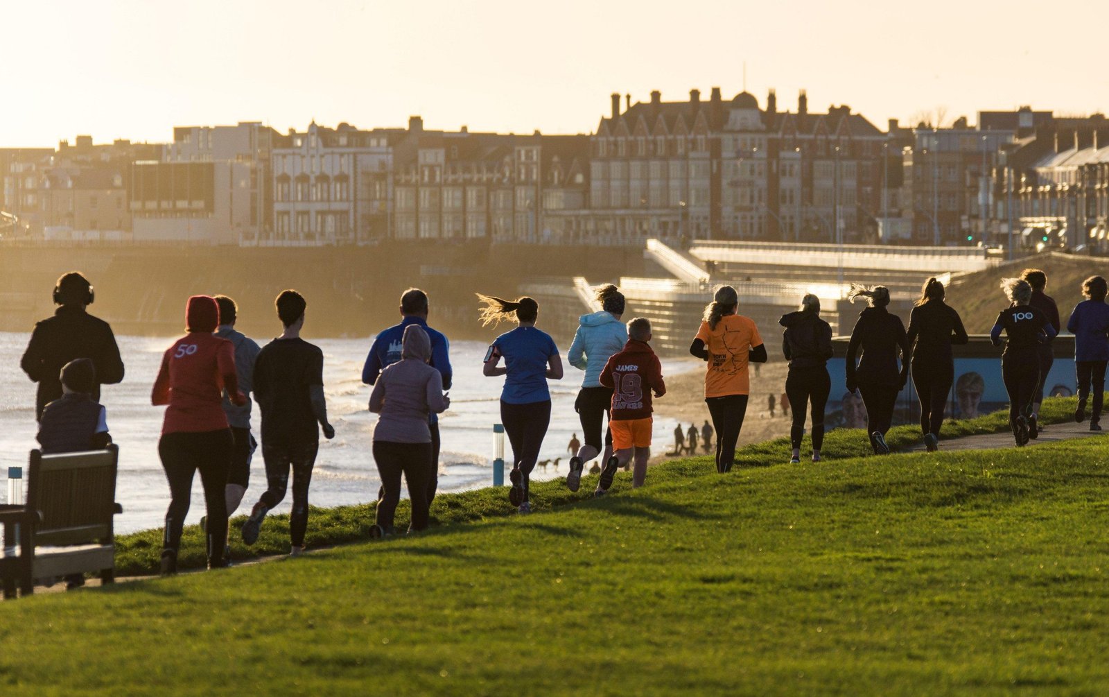 Директор мероприятия Parkrun увольняется из-за «инклюзивной политики», поскольку генеральный директор умоляет «уменьшить нагрев» в транс-ряде